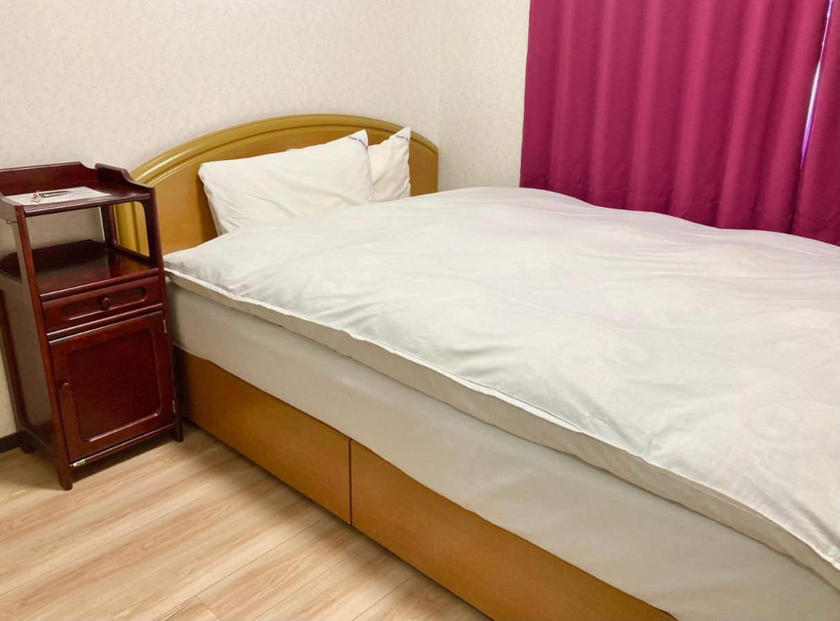 Guest House Izumi Esterno foto
